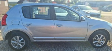 Dacia Sandero I Hatchback 5d 1.2 16v eco2 75KM 2010 Dacia Sandero klima mały przebieg, zdjęcie 3