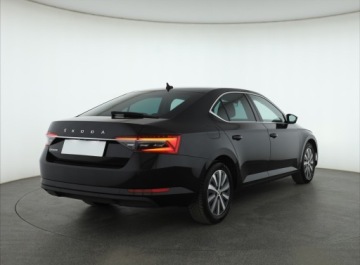 Skoda Superb III Liftback Facelifting 1.5 TSI 150KM 2020 Skoda Superb 1.5 TSI, Salon Polska, Serwis ASO, zdjęcie 4