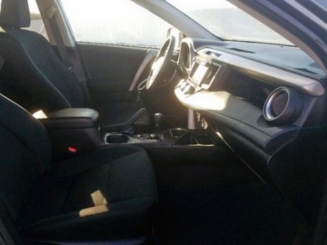 Toyota 2018 Toyota RAV4 TOYOTA RAV4 LE, 2018r., 4x4, 2.5L, zdjęcie 4