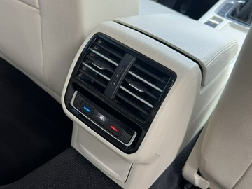Volkswagen Passat B8 Variant 1.6 TDI BlueMotion SCR 120KM 2016 Volkswagen Passat Zarejestrowany Bogata wersja TOP, zdjęcie 8