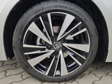 Toyota Corolla XII TS Kombi Facelifting 1.8 Hybrid 140KM 2025 Od ręki - Style 1.8 Hybrid 140KM | Podgrzewane fotele!, zdjęcie 13