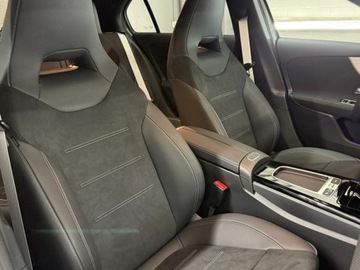 Mercedes Klasa A W177/V177 Hatchback Facelifting 2.0 220 190KM 2025 A Klasa 220 4-Matic AMG Line 2.0 (190KM) 2025, zdjęcie 4