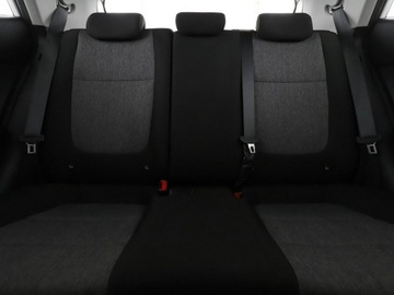 Kia Stonic Crossover 1.2 MPI 85KM 2019 Kia Stonic klimatyzacja multifunkcja bluetooth, zdjęcie 17