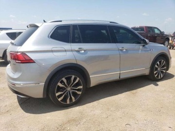 Volkswagen Tiguan II 2020 Volkswagen Tiguan 2020 VOLKSWAGEN TIGUAN SEL PREMIUM R-LINE, silnik 2.0 L, zdjęcie 3