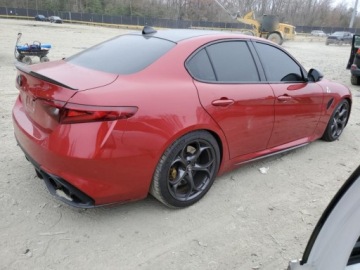 Alfa Romeo Giulia II 2019 Alfa Romeo Giulia 2019 Alfa Romeo Giulia QUADRIFOGLIO 2.9 Benzyna 505KM, zdjęcie 4