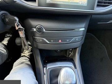 Peugeot 308 II SW 1.6 BlueHDi 120KM 2015 Peugeot 308 BlueHDi 120 Stop&amp;Start Niveau 2 Business-Line 1.6 D 120KM 2015r, zdjęcie 20