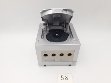 КОНСОЛЬ NINTENDO GAMECUBE DOL-001 PAL SILVER + ОРИГИНАЛЬНЫЕ АКСЕССУАРЫ