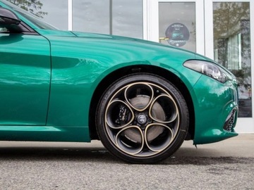 Alfa Romeo Giulia II Sedan Facelifting 2023 2.0 GME Turbo 280KM 2025 ALFA ROMEO Giulia Turbo Intensa Q4 Sedan 2.0 (280KM) 2025, zdjęcie 11