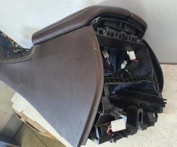 LOKETNÍ OPĚRKA TUNEL BMW 7 G11 G12