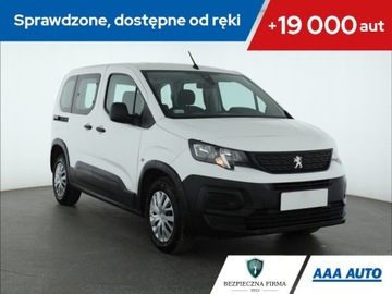 Peugeot Rifter Standard 1.5 BlueHDI 102KM 2021 Peugeot Rifter 1.5 BlueHDi, Salon Polska, VAT 23%
