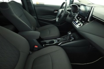 Toyota Corolla XII Sedan 1.8 Hybrid 122KM 2022 Toyota Corolla 1.8 Hybrid, Salon Polska, zdjęcie 6