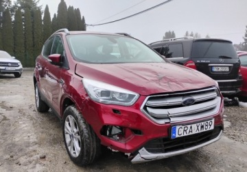 Ford Kuga II SUV Facelifting 1.5 EcoBoost 150KM 2017 Ford Kuga 2017r, 1.5 Benzyna. Uszkodzony prawy przod. Jezdzi. 1.5 Benzyna, zdjęcie 1