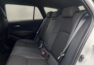 Toyota Corolla XII TS Kombi Facelifting 2.0 Hybrid Dynamic Force 196KM 2025 Toyota Corolla 2.0 Hybrid GR Sport Dynamic VAT 23 1 wlasciciel Bezwypad, zdjęcie 15