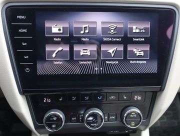 Skoda Octavia III Scout Kombi 2.0 TDI 150KM 2017 Skoda Octavia 2.0 TDI, Salon Polska, Serwis ASO, zdjęcie 11