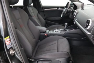 Audi A3 8V Sportback 5d Facelifting 1.5 TFSI 150KM 2018 Audi A3 1.5 TFSI, Salon Polska, Automat, Navi, zdjęcie 8