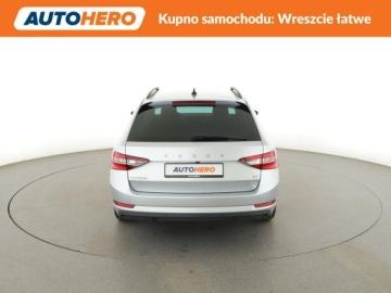 Skoda Superb III Kombi Plug-In Hybrid 1.4 TSI Plug-In-Hybrid 218KM 2020 Škoda Superb Skoda Superb full led automat fv23, zdjęcie 6