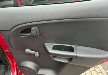 Kia Venga Mikrovan 1.6 DOHC CVVT 125KM 2015 Kia Venga 1.6Benz.125KM 6Bieg.LEDY Klima Parktr.aux USB 2xOpon Faktura Gwa, zdjęcie 11