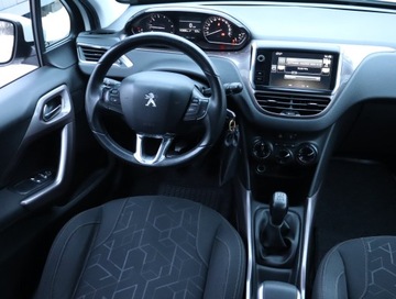 Peugeot 2008 I SUV 1.2 VTi 82KM 2014 Peugeot 2008 1.2 PureTech, Salon Polska, zdjęcie 6