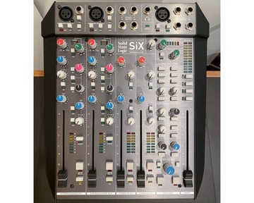 Компактный аналоговый консольный микшер SSL Six