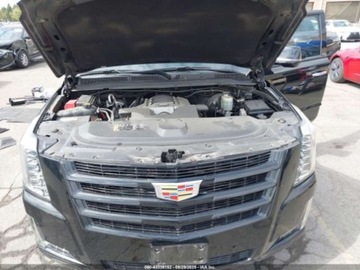 Cadillac Escalade III 2020 Cadillac Escalade Esv Premium Luxury 2020 6.2l 6.2 Benzyna 420KM, zdjęcie 8