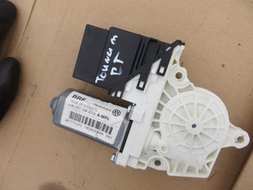 Silniczek podnośnik szyby Volkswagen OE 1K0959704AK (X)