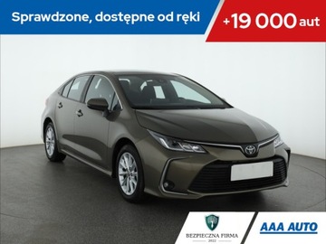 Toyota Corolla XII Sedan 1.5 VVT-i 125KM 2022 Toyota Corolla 1.5 VVT-i, Salon Polska