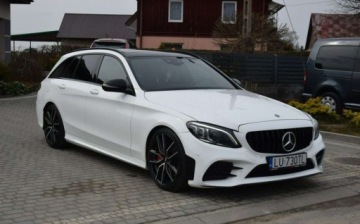 Mercedes Klasa C W205 2019 Mercedes-Benz Klasa C 2.0B AMG 265KM Navi Kamera Aktywne wydechy 123 TYS KM