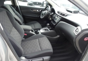 Nissan Qashqai II Crossover 1.2 DIG-T 115KM 2017 Nissan Qashqai 1.2 115KM Automat Bezwypadkowy Oplacony Okazja 1.2, zdjęcie 13