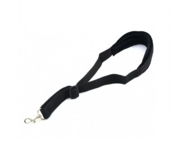 Ремень для тенор-саксофона с мягким бархатом.