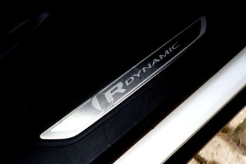 Land Rover Range Rover Velar SUV 2.0 Si4 250KM 2019 Land Rover Range Rover Velar R-Dynamic, Virtual, Klimatyzacja 2stref, kame, zdjęcie 30