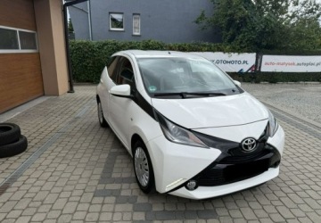 Toyota Aygo II Hatchback 5d 1.0 VVT-i 69KM 2017 Toyota Aygo 1,0 69KM Klimatyzacja Kamera Navi Benzyna 69KM, zdjęcie 19