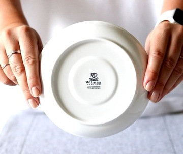 Фарфоровая чашка чайная 300 мл с блюдцем 15 см Wilmax синяя