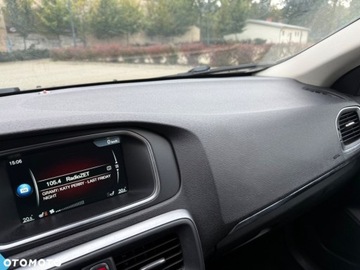 Volvo V40 II Hatchback Facelifting 2.0 D3 150KM 2018 Volvo V40 Volvo V40 D3 Inscription 2.0 Diesel 150KM, zdjęcie 32