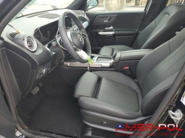 Mercedes GLB 2024 Mercedes-Benz GLB _250_4MATIC_2.0 L_221 km_2024r 2.0 Benzyna 221KM, zdjęcie 7