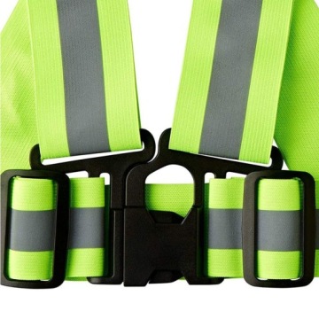 Светоотражающий жилет для велосипеда и мотора