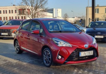 Toyota Yaris III Hatchback 5d Facelifting Hybrid 100KM 2017 Toyota Yaris Hybrid 2017 1.5 100KM Automat 35.967km Salon PL Bezwyp 1wl, zdjęcie 5