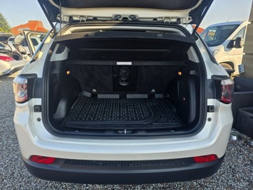 Jeep Compass II SUV 2.0 MJD 170KM 2018 Jeep Compass 2.0 170ps 4x4 Navi Kamera Coafania, zdjęcie 21