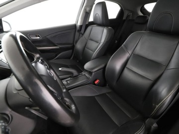 Honda Civic IX Sedan Facelifting 1.8 I-VTEC 140KM 2015 Honda Civic Sport 140KM automat skóra panorama, zdjęcie 12