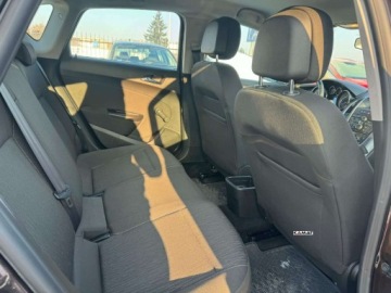 Opel Astra J GTC 1.4 Turbo ECOTEC 140KM 2015 Opel Astra Opel Astra 1,4 Benzyna Automat Klimatyzacja Zamiana 1.4 Benzyna, zdjęcie 10