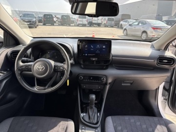 Toyota Yaris IV Hatchback 1.5 Hybrid Dynamic Force 116KM 2024 Toyota Yaris Hybrid 1.5 Style IV (2020-) Hybrid 1., zdjęcie 8