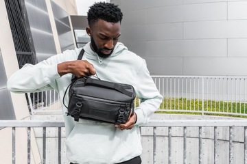 Фотосумка Wandrd Rogue Sling 6л - ОРАНЖЕВЫЙ