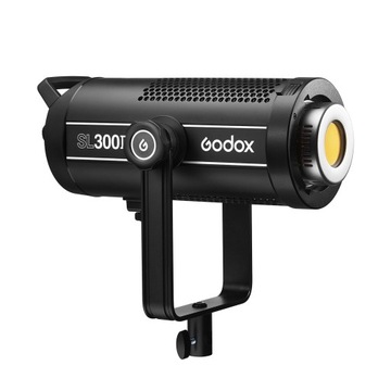 Светодиодная видеолампа Godox SL300II Studio мощностью 320 Вт.