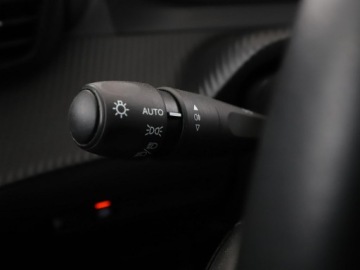 Peugeot 2008 II SUV 1.2 PureTech 100KM 2021 Peugeot 2008 auto światła, led, navi, pdc, niski, zdjęcie 33