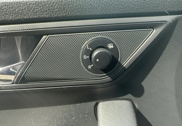 Skoda Fabia III Hatchback Facelifting 1.0 MPI 60KM 2020 Skoda Fabia 1.0 MPI 60 KM LPG Ambition samochod ciezarowy 60KM, zdjęcie 13