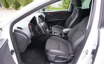 Seat Leon III Hatchback Facelifting 1.5 EcoTSI 130KM 2019 Seat Leon Bezwypadkowy Serwisowany 1-Wlasciciel FR Navi Led Asystenci Piek, zdjęcie 16