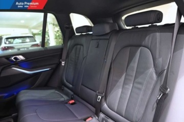 BMW X5 G05 SUV 2.0 25d 231KM 2022 BMW X5 xDrive25dAdaptacyjne Reflektory LEDPakiet Sportowy MFotele Sportowe, zdjęcie 16