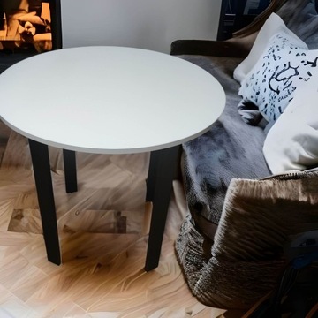 круглый журнальный столик в стиле лофт