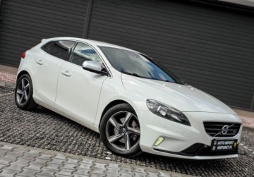 Volvo V40 II Cross Country D3 150KM 2013 Volvo V40 R-DESIGN D3 2,0 R5 150KM Automat 2.0 Diesel 150KM, zdjęcie 3