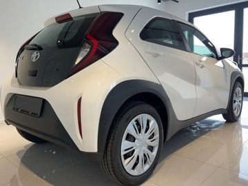Toyota Aygo X 1.1 VVT-i 72KM 2025 Od ręki - Comfort 1.0 benzyna 72KM | Tempomat adaptacyjny!, zdjęcie 4