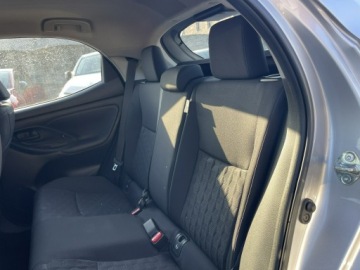 Toyota Yaris IV Hatchback 1.5 Hybrid Dynamic Force 116KM 2024 Toyota Yaris Hybryda Automat Salon Polska Kamera, zdjęcie 9